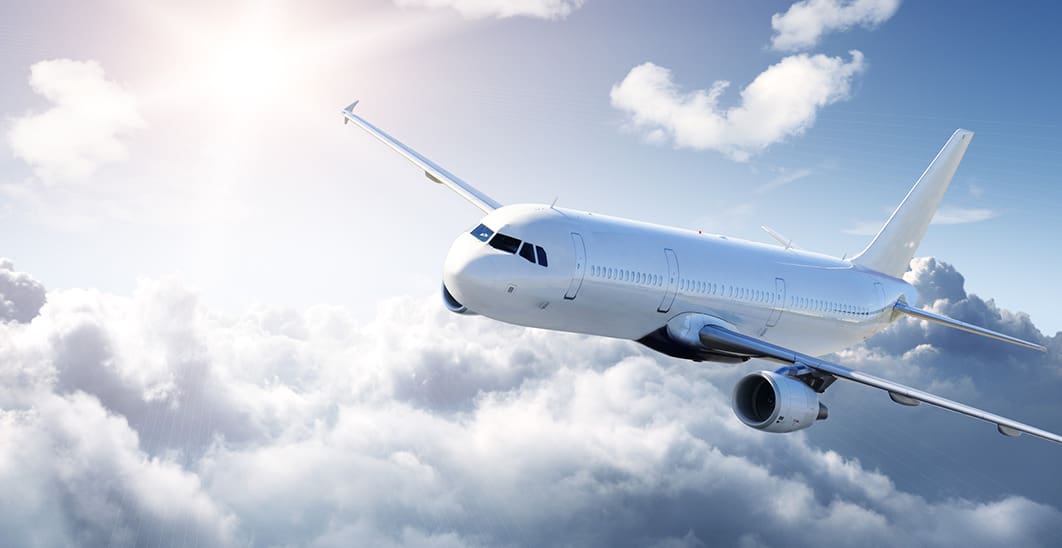 availability bias voorbeeld vliegtuig vakantie